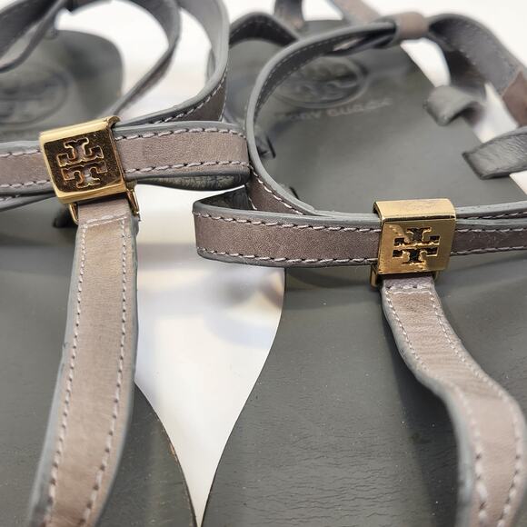 Tory Burch Women Gray Leather T Strap Thong Sandal Size 7.5M Gold Tone Logo - Picture 4 of 10